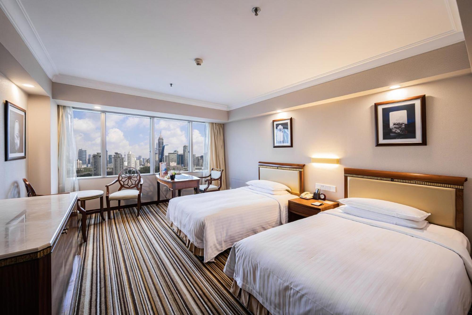 Jin Jiang Tower Hotell Shanghai Exteriör bild